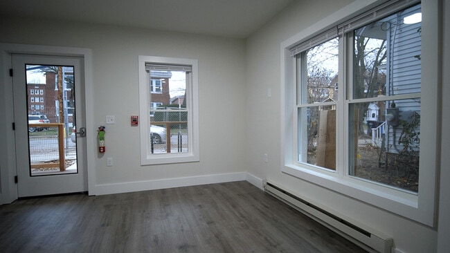 Building Photo - 15 Hungerford Terrace