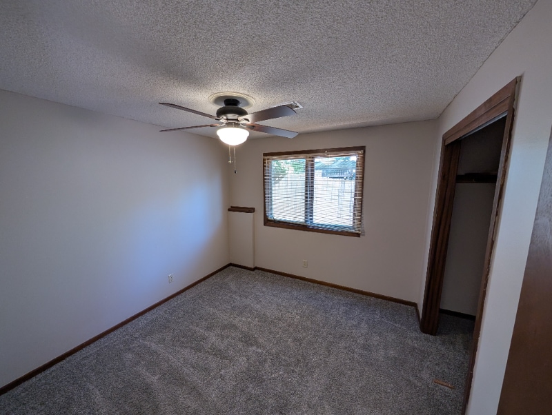 Building Photo - 4207 S 52nd St