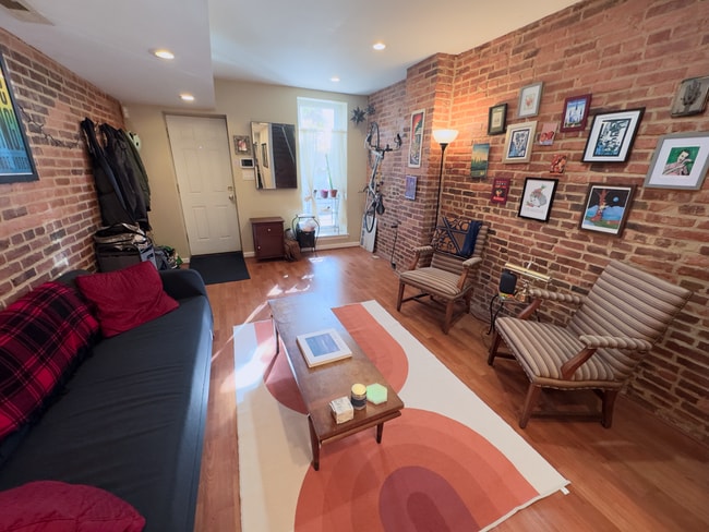 Building Photo - 450 Federal St