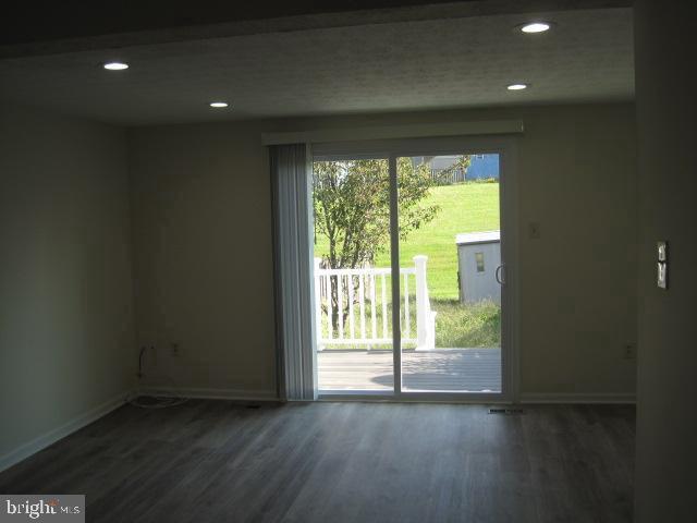Building Photo - 1253 Valley Leaf Ct