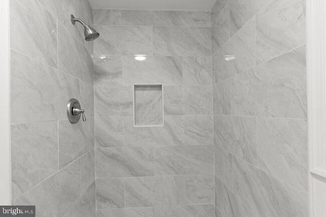 Building Photo - 6129 Franconia Station Ln