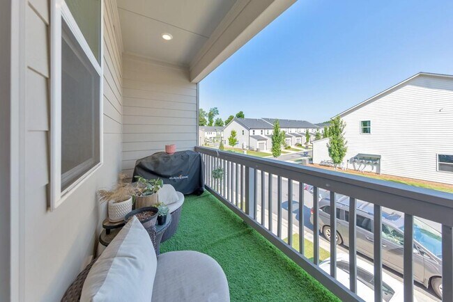 Building Photo - 1519 Layton Ln NW