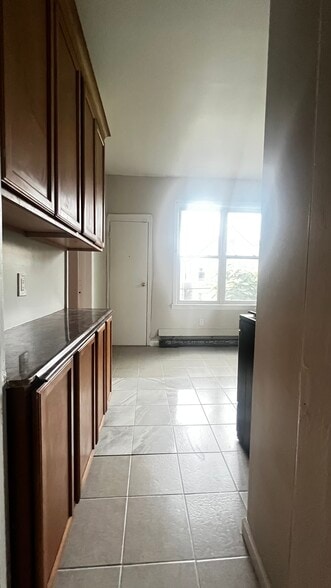 KITCHEN - 197 Myrtle Ave