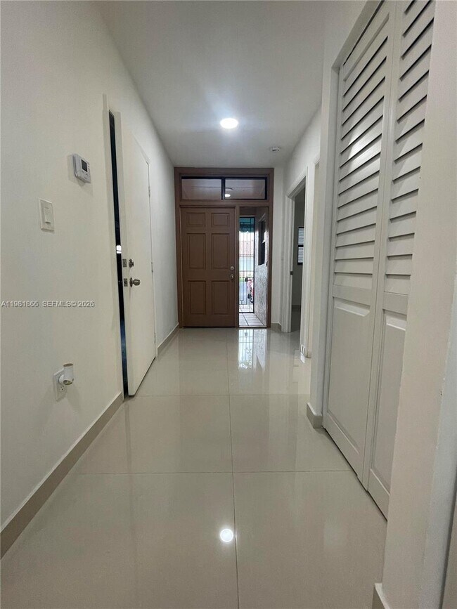 Building Photo - 14728 Balgowan Rd