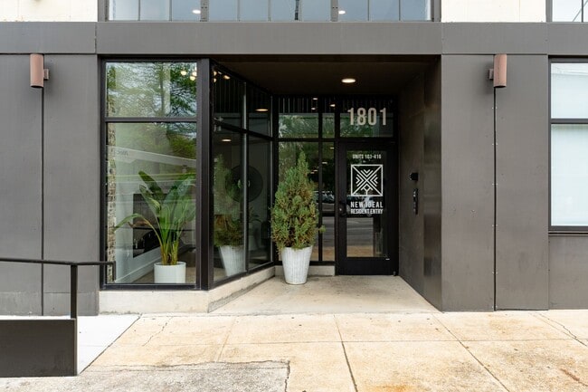 Building Photo - 1801 2nd Ave N