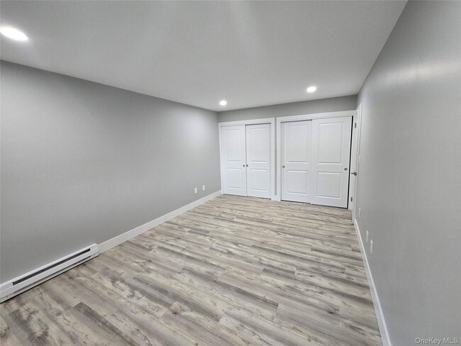 Building Photo - 548 Sierra Vista Ln