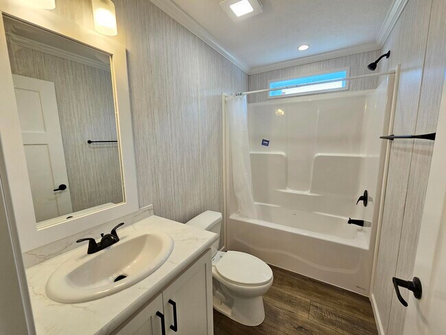 Building Photo - 267 Spruce