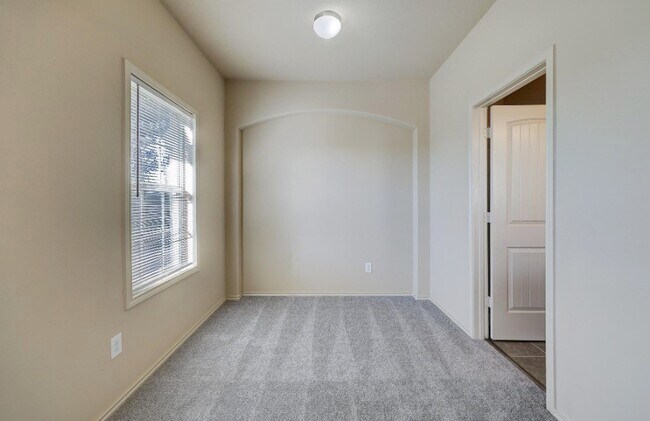 Building Photo - 5206 Westwood Pines Dr