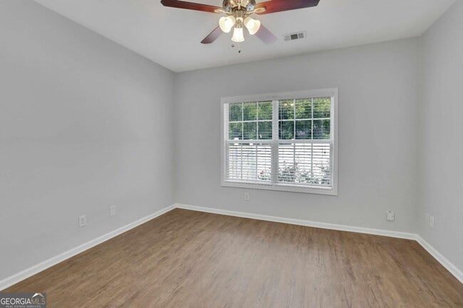 Building Photo - 13491 Spring View Dr