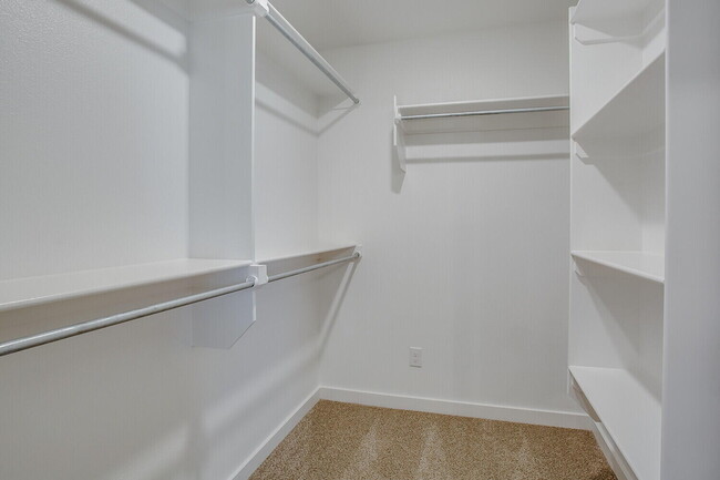 Building Photo - 1710 142nd St