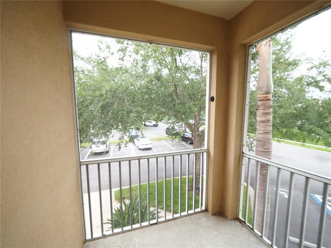 Building Photo - 3617 Parkridge Cir