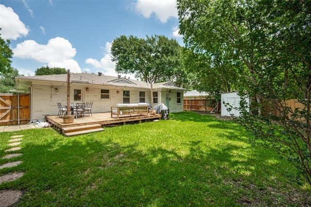 Building Photo - 8911 Larchwood Dr