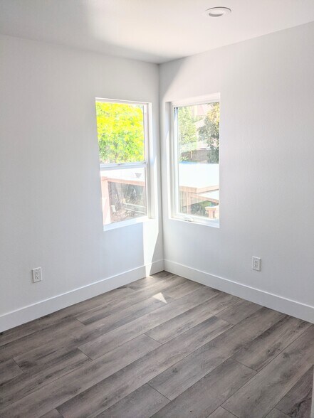 Bedroom 2 - 728 E Palmer Ave