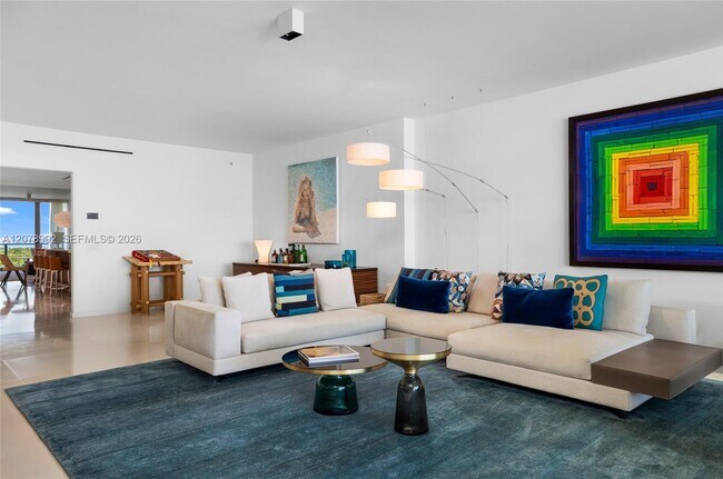 Building Photo - 360 Ocean Dr