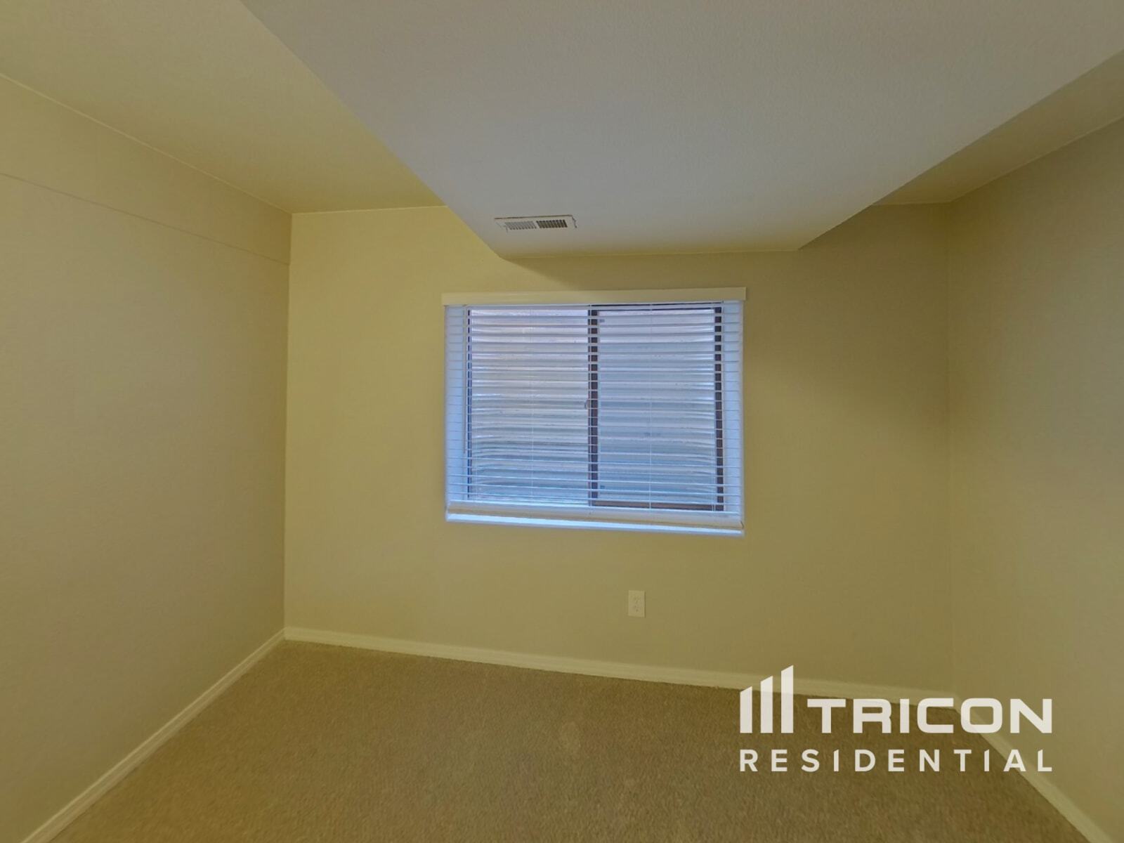 Building Photo - 6445 Fall River Dr
