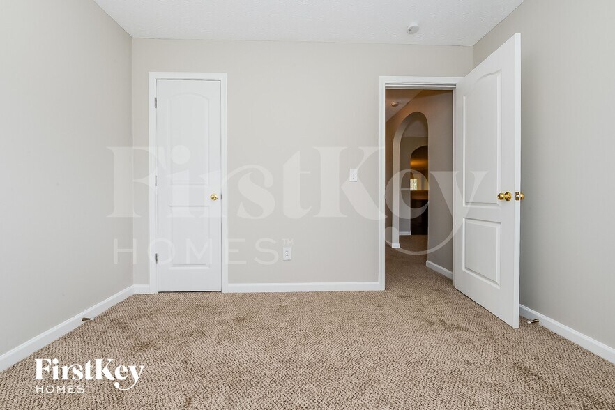 Building Photo - 200 Misty Ridge Trail