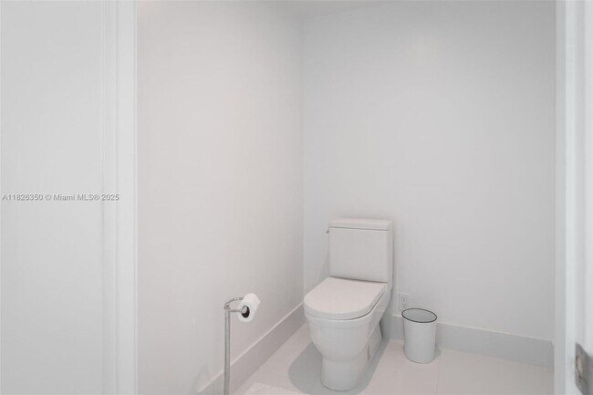 Building Photo - 330 Sunny Isles Blvd