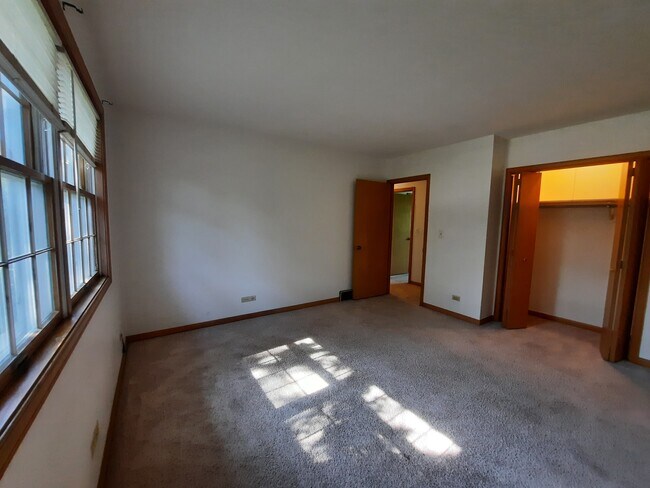 2nd Bedroom Closet - 1450 Wing St