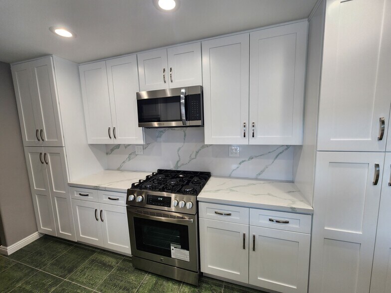 Building Photo - 22240 Burton St