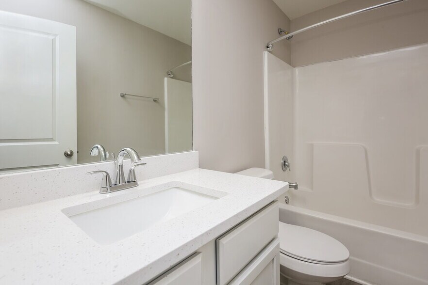 Building Photo - 643 Nonsuch Way