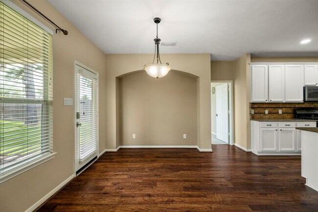 Building Photo - 6911 Autumn Rain Ln