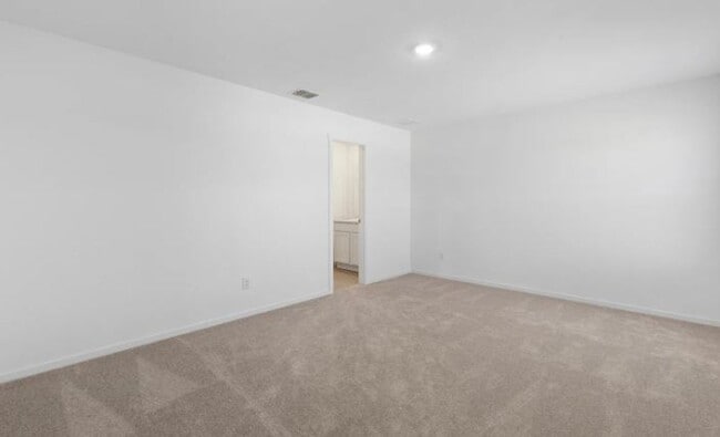 Building Photo - 3714 Chambray Dr