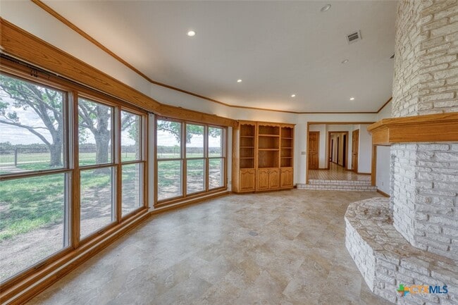 Building Photo - 614 Co Rd 207