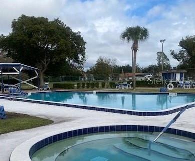 Building Photo - 10312 Hidden Ln