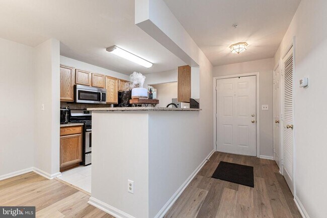 Primary Photo - 8091 Lacy Dr