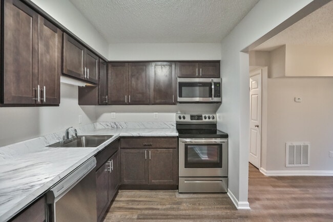 Building Photo - Adams Station Apartments