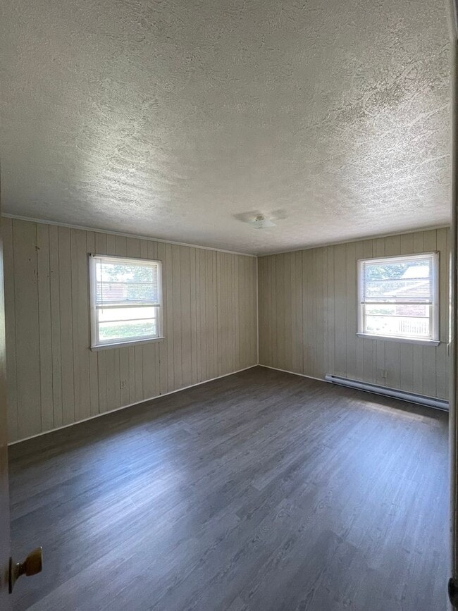 Building Photo - 1705 Windover Rd