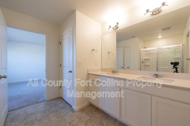 Building Photo - 2635 Osprey Wy