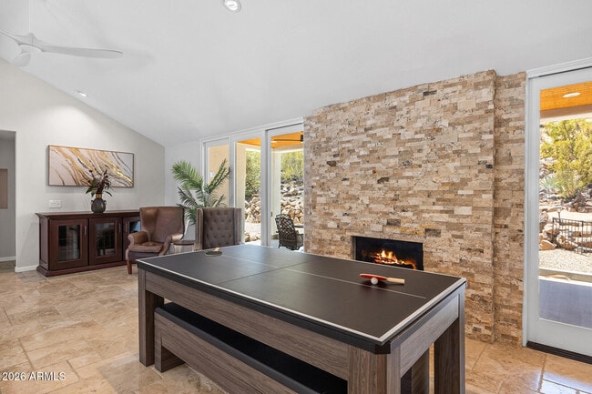 Building Photo - 14436 N Coral Gables Dr