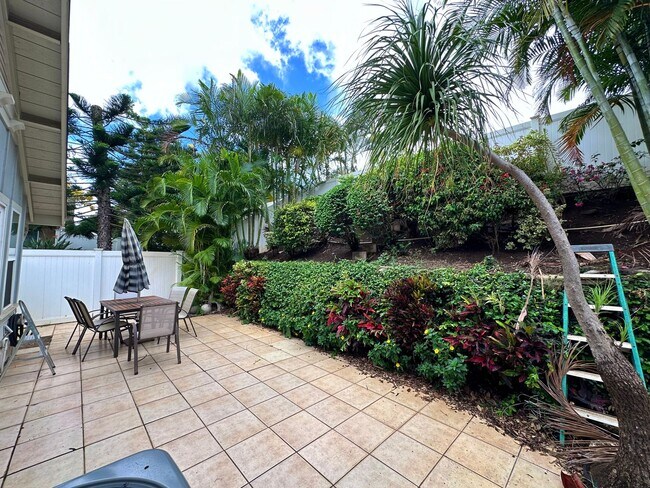 Building Photo - 3 Bedroom / 2 Bathroom Townhome in Kehalani Gardens! Small yard and pet friendly!