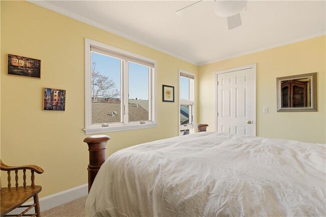 Building Photo - 216 Goddard Row