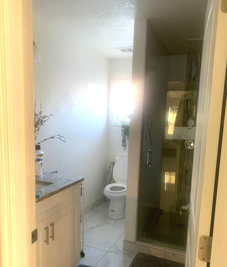 Bathroom - 1701 W Cluster Ave