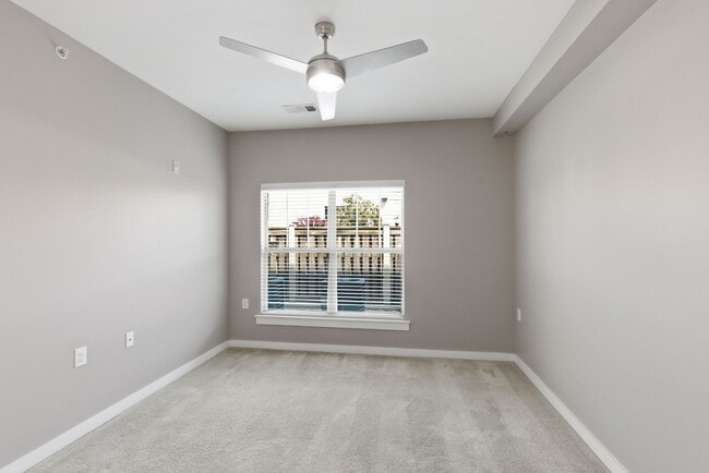 Building Photo - 2197 Nolensville Pk