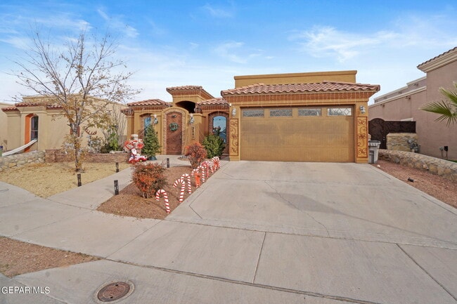 Building Photo - 3845 Tierra Campa Dr