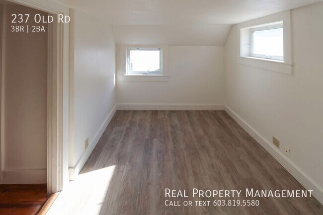 Building Photo - 237 Old Rd