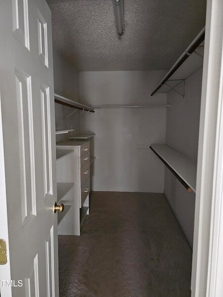 Building Photo - 108 Forest Oaks Dr