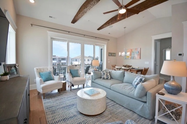 Building Photo - 18 Seagull St