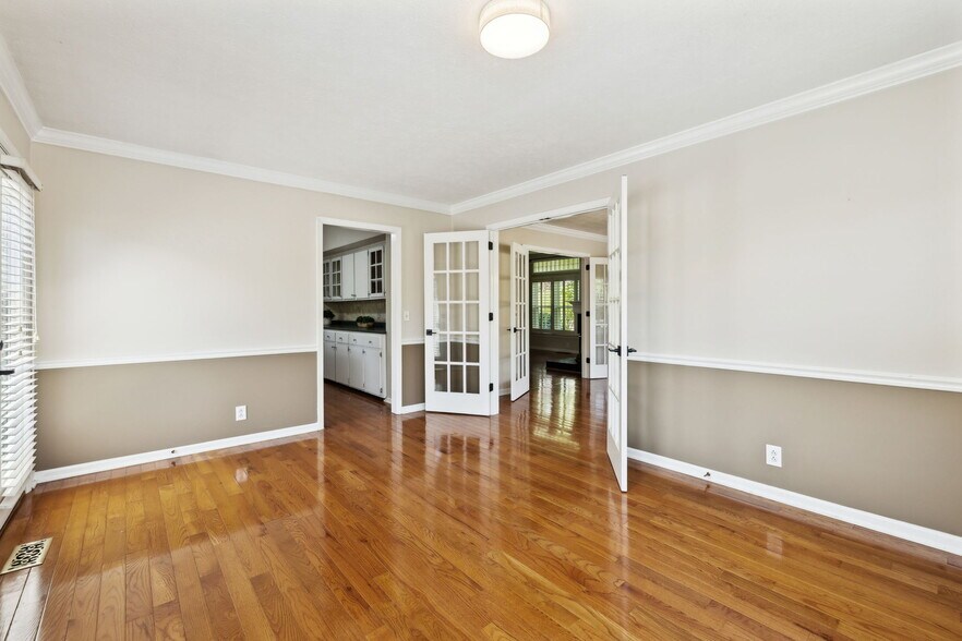 Building Photo - 316 McCoin Dr