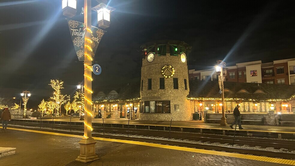 Building Photo - 6729 174th Pl