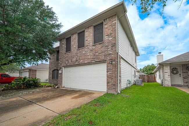 Building Photo - 19410 Rum River Ct