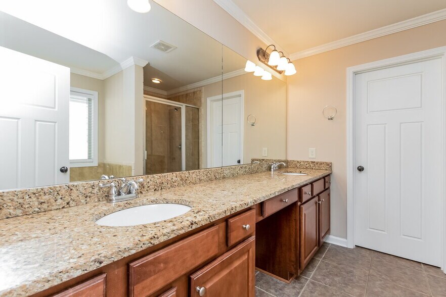 Building Photo - 2792 Morgan Farm Ct
