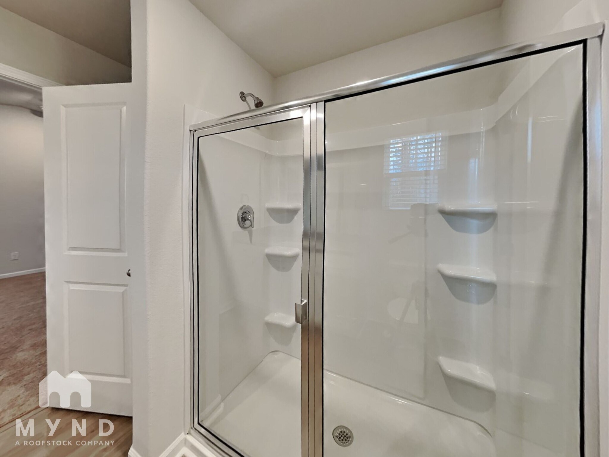 Building Photo - 145 Everglade Wy