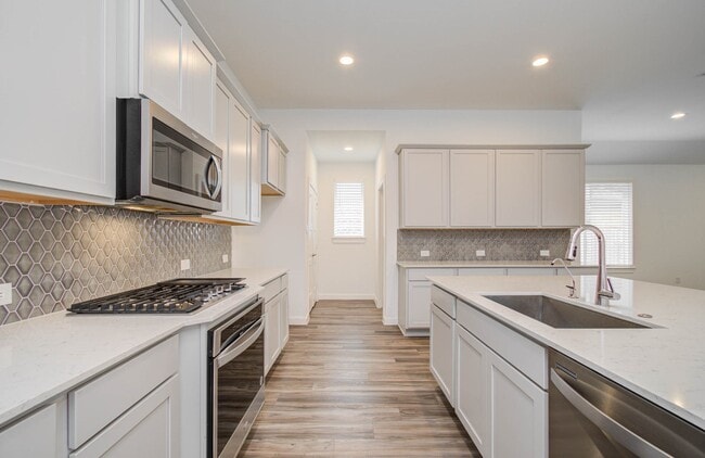 Building Photo - 10011 Angelina Wds Ln