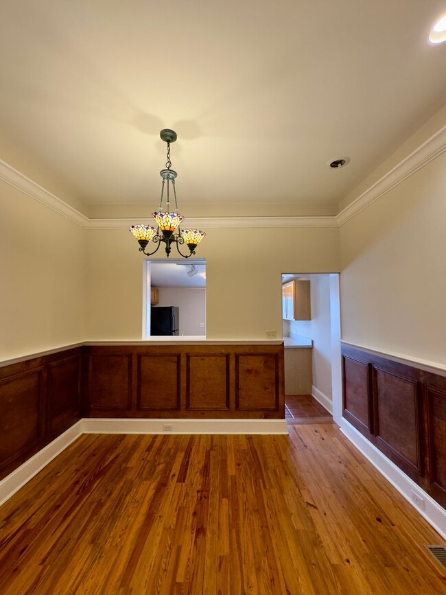 Building Photo - Charming 2 Bedroom/1 Bathroom Townhome with Deck and Parking Pad in South Baltimore!