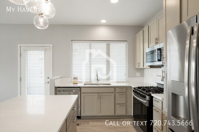 Building Photo - 1473 W 67th Ave