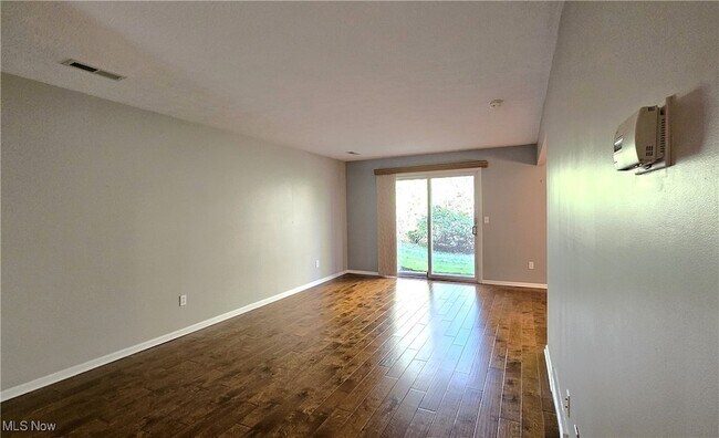Building Photo - 1771 Rolling Hills Dr